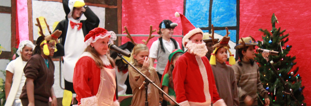 Mariposa Performs in December